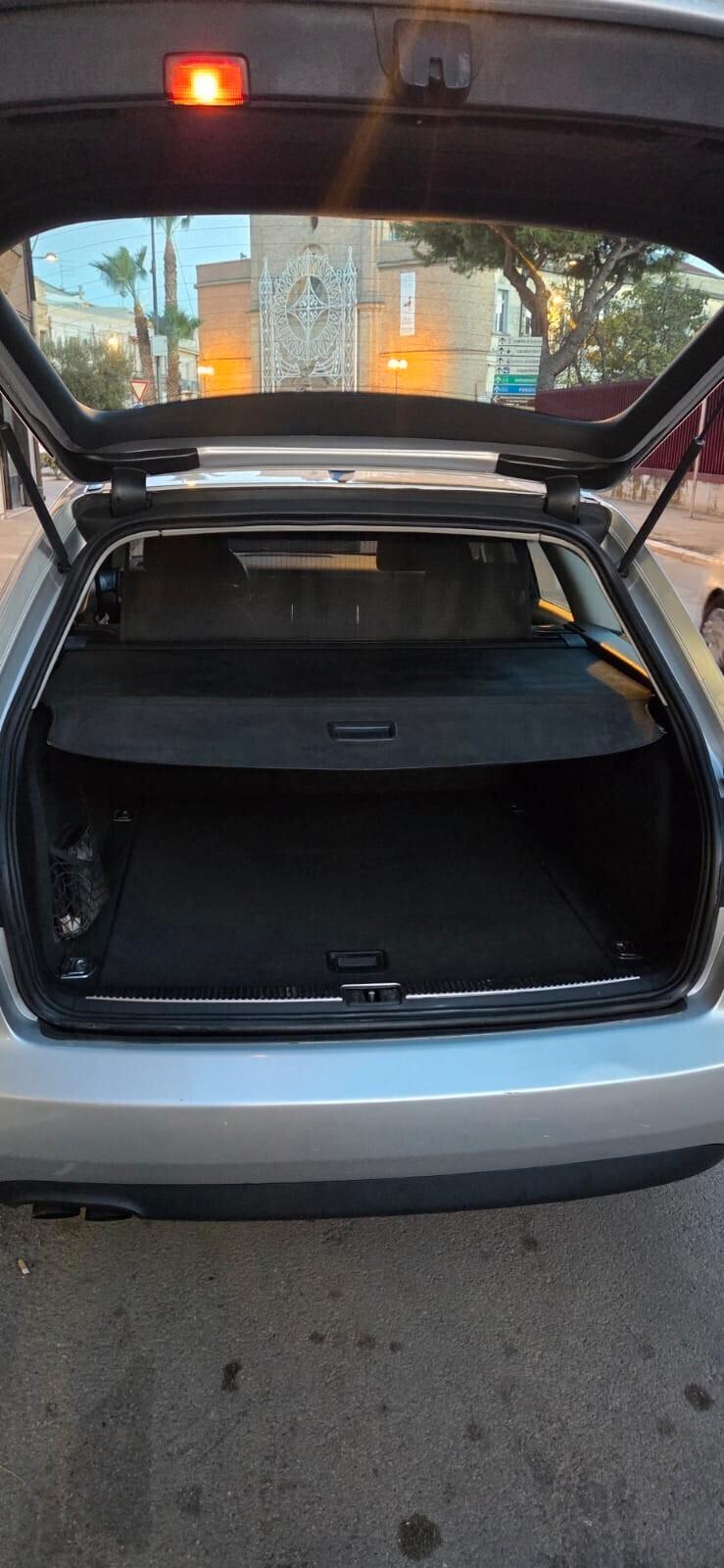 Audi A4 2.0 16V TDI Avant multitr. Top plus