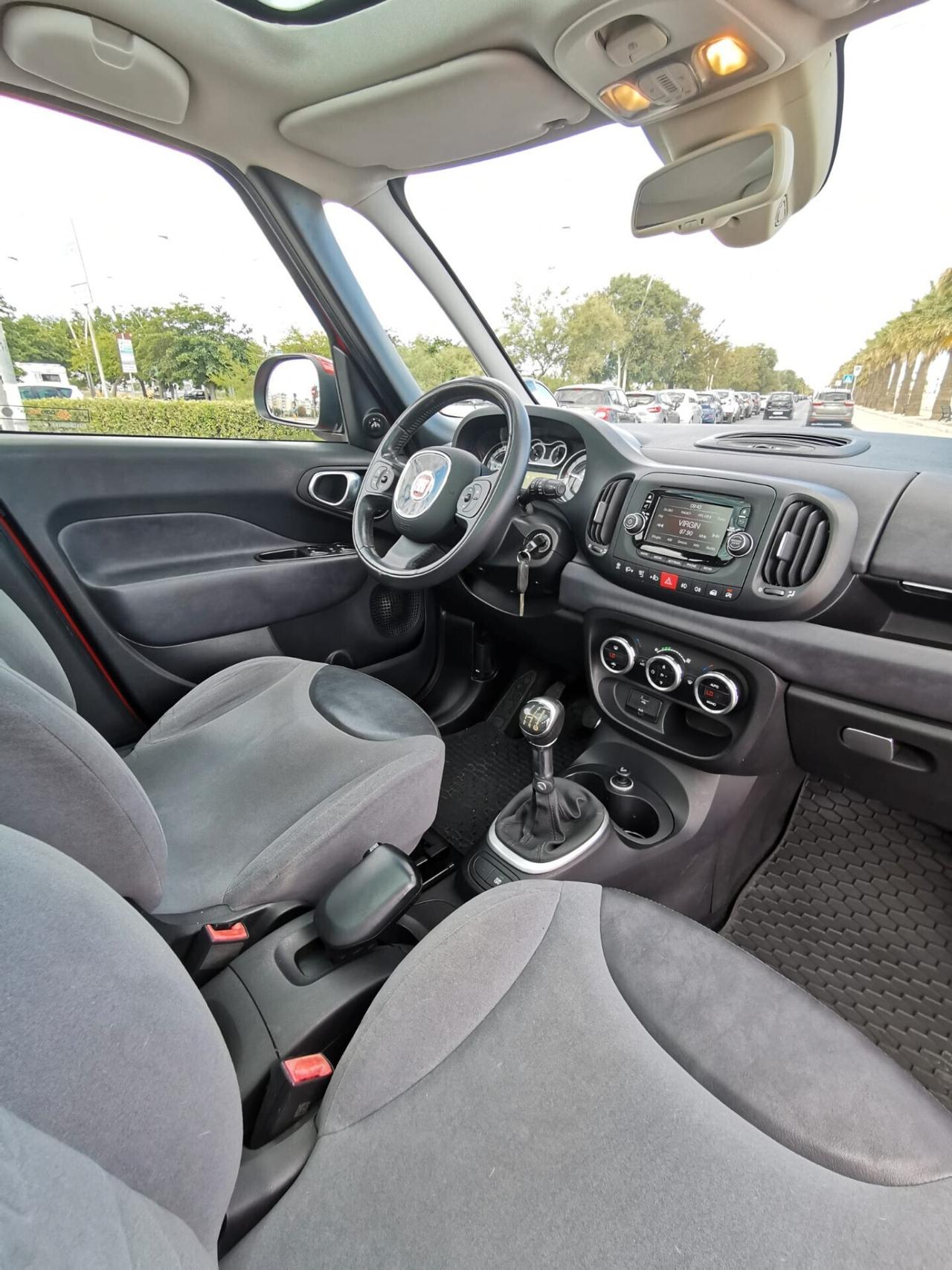 Fiat 500L 1.3 MJT 85CV Lounge TETTO PANOR.