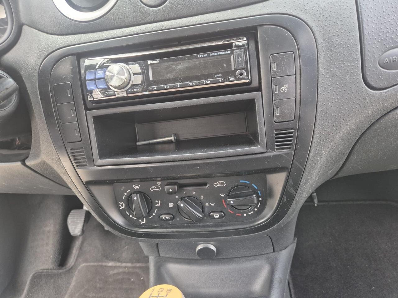 Citroen C3 1.1 exlusive 1.2 gpl casa madre