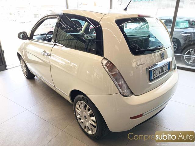 LANCIA Ypsilon 1.2 69 CV Diva