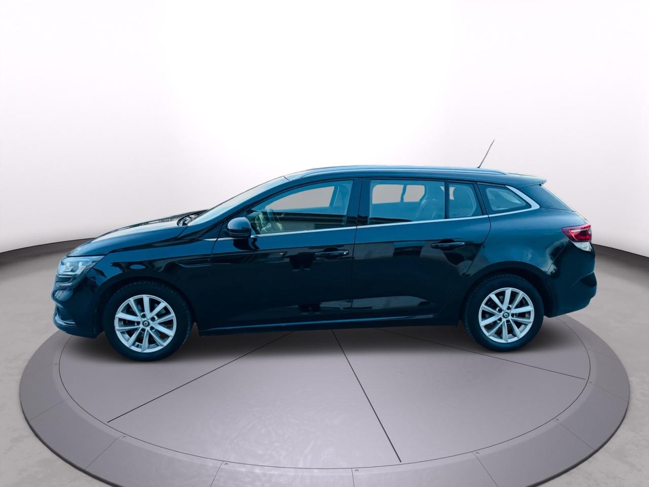Renault Megane 1.5 dCi 2017 cambio Automatico