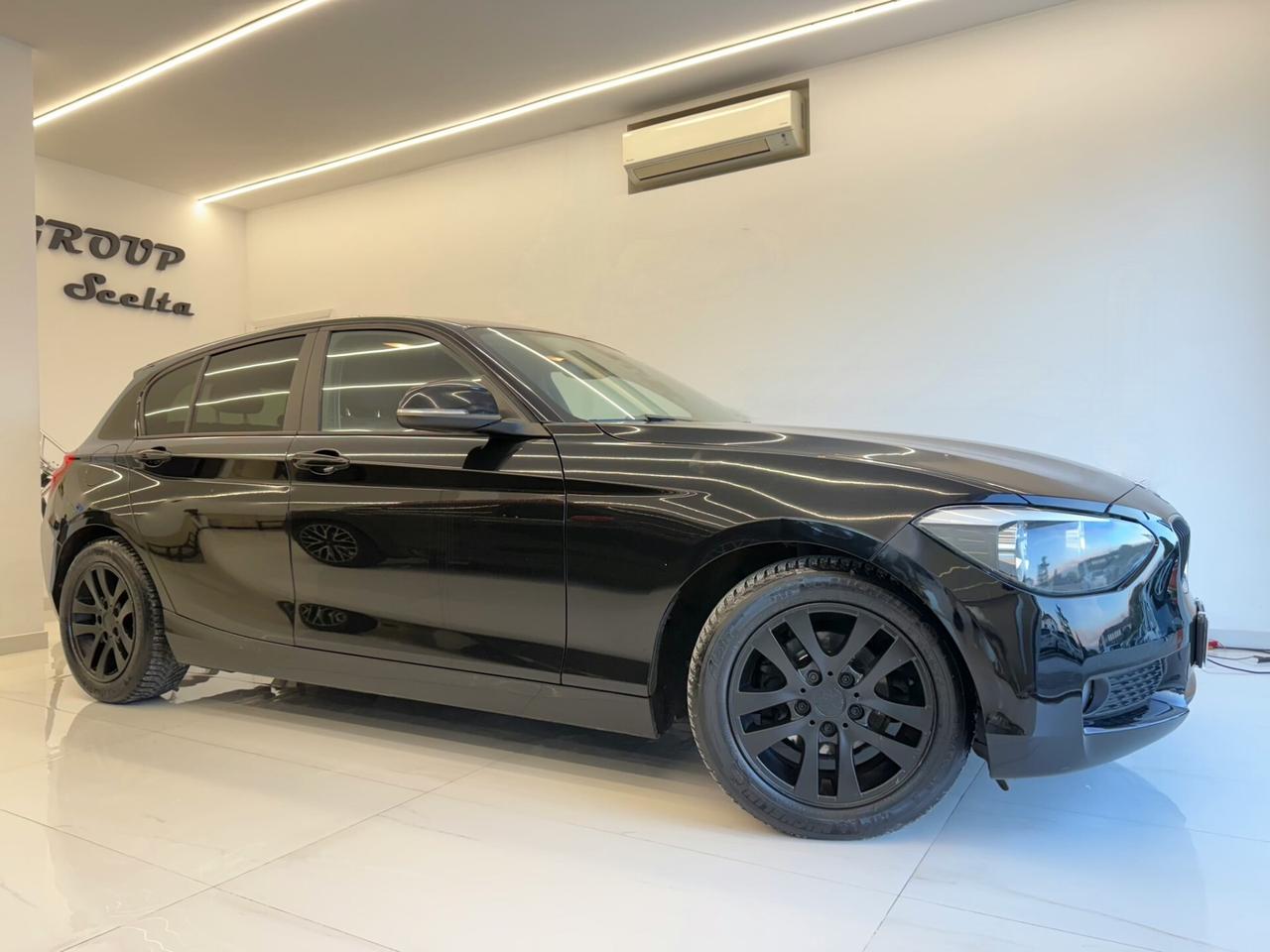 BMW 116d 5p Sport okneopatentati