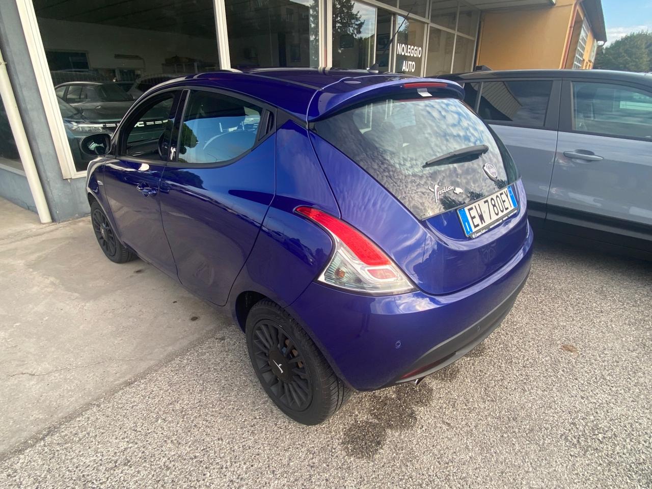 Lancia Ypsilon 1.3 MJT 16V 95 CV 5 porte S&S Elefantino