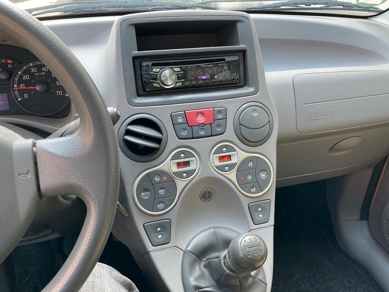 Fiat Panda 1.2 Emotion