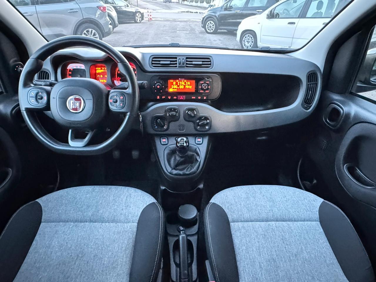 Fiat Panda 1.2 69CV Lounge GPL - Sensori, Cerchi, full