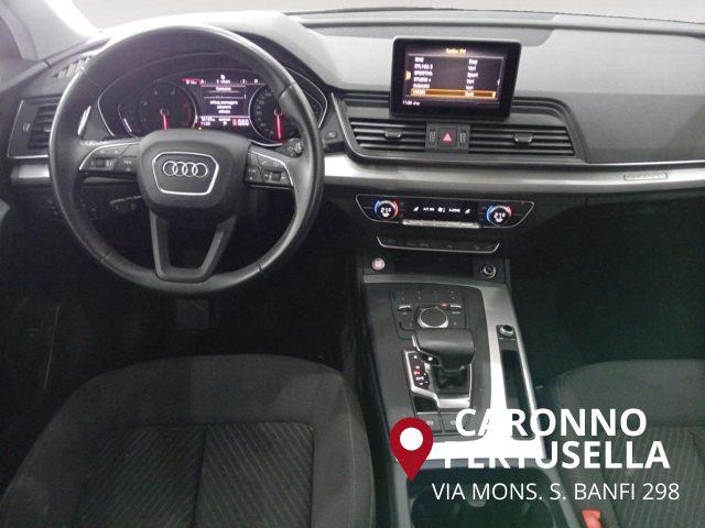 AUDI Q5 35 TDI quattro S tronic Business