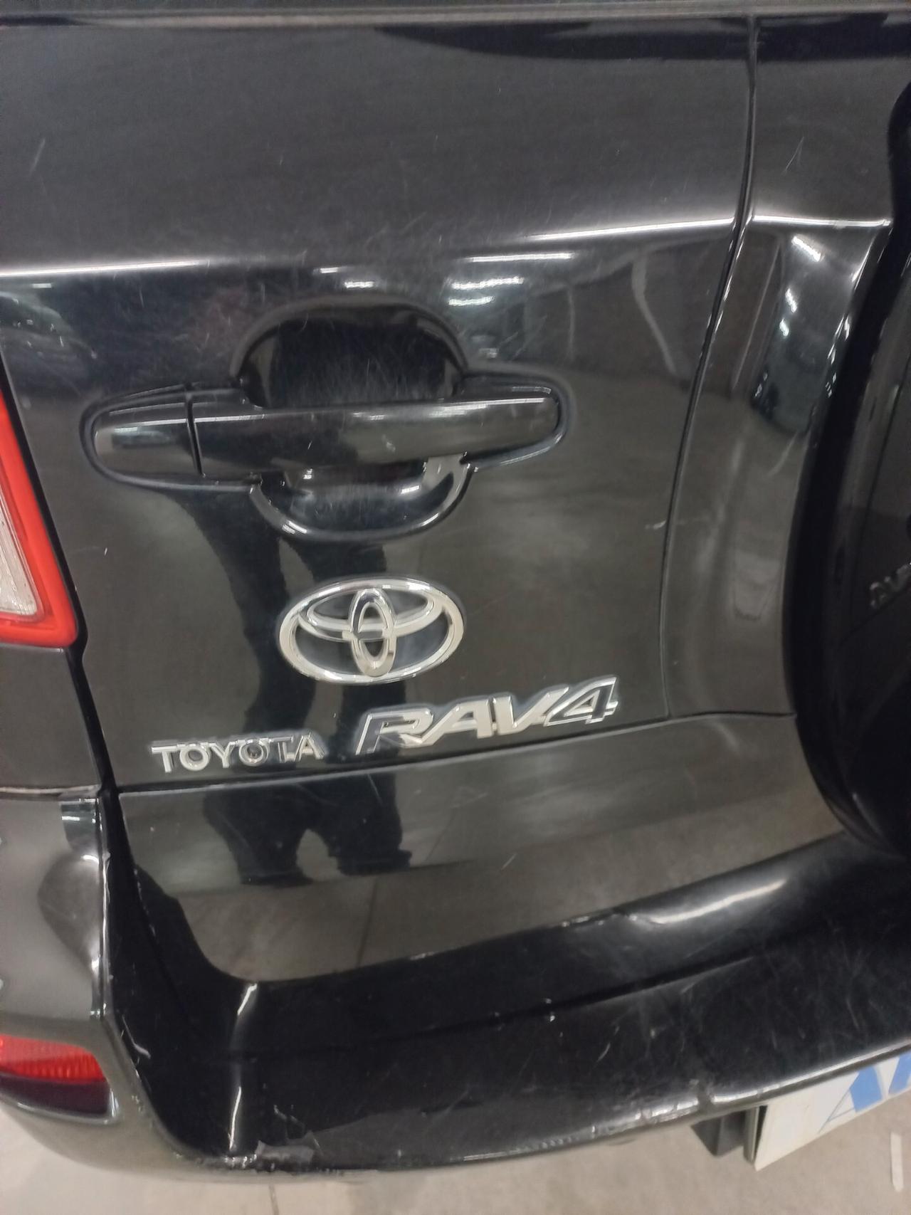 Toyota RAV 4 RAV4 2.2 D-4D 177 CV Luxury