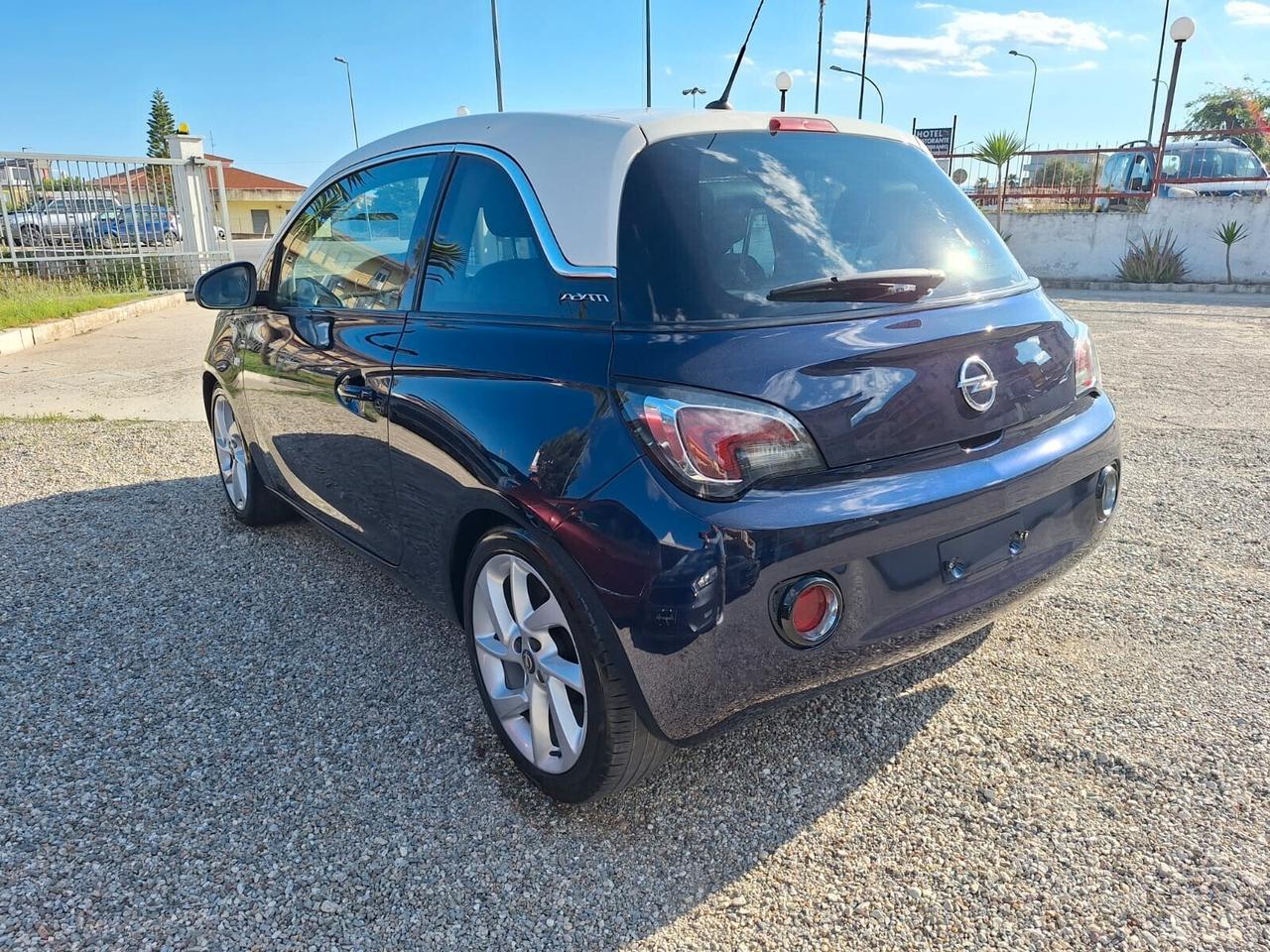 Opel Adam 1.4 87 CV GPL Tech Slam