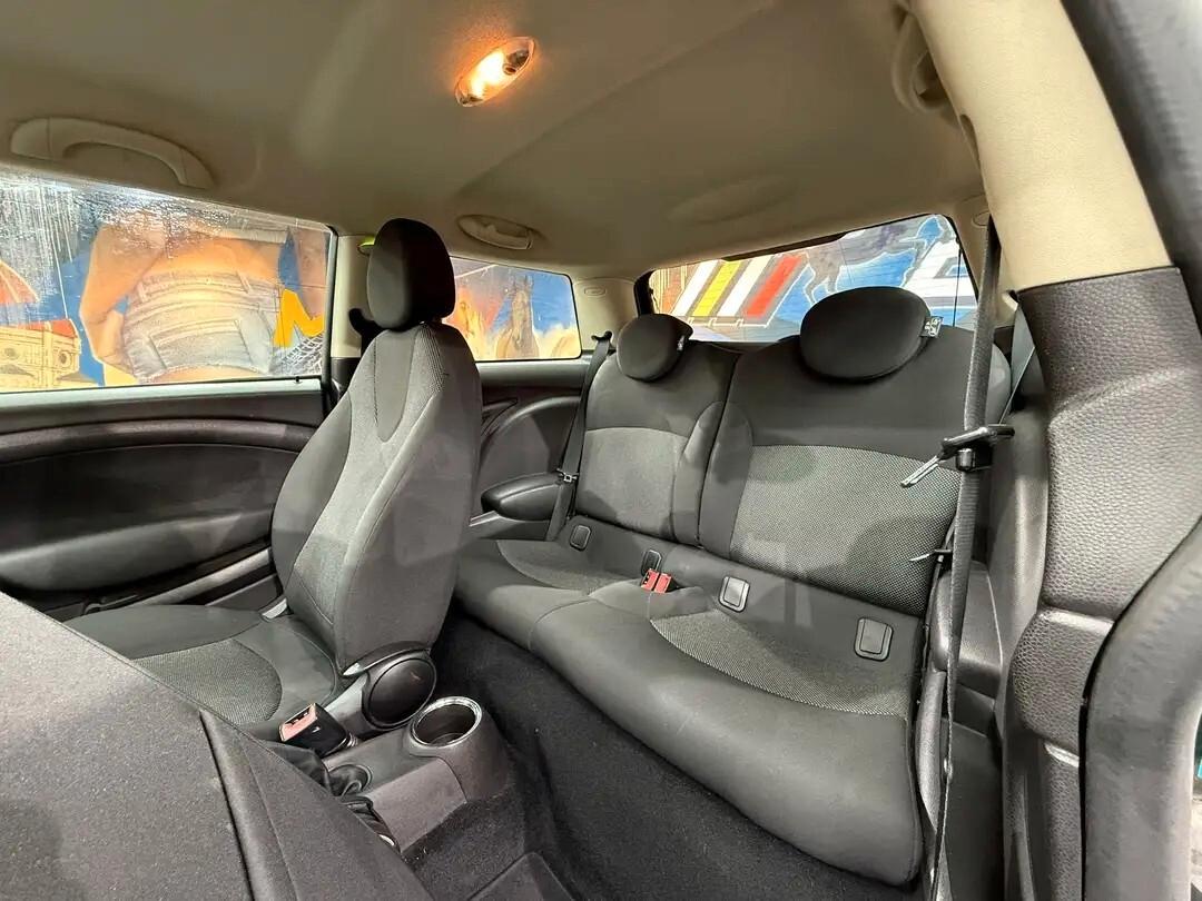 Mini Mini 1.6 16V One D