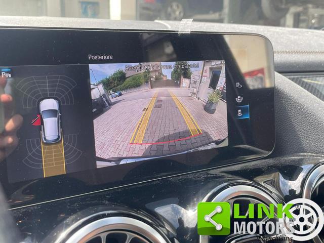 MERCEDES-BENZ GLA 200 d Automatic AMG Garanzia Casa Madre inclusa