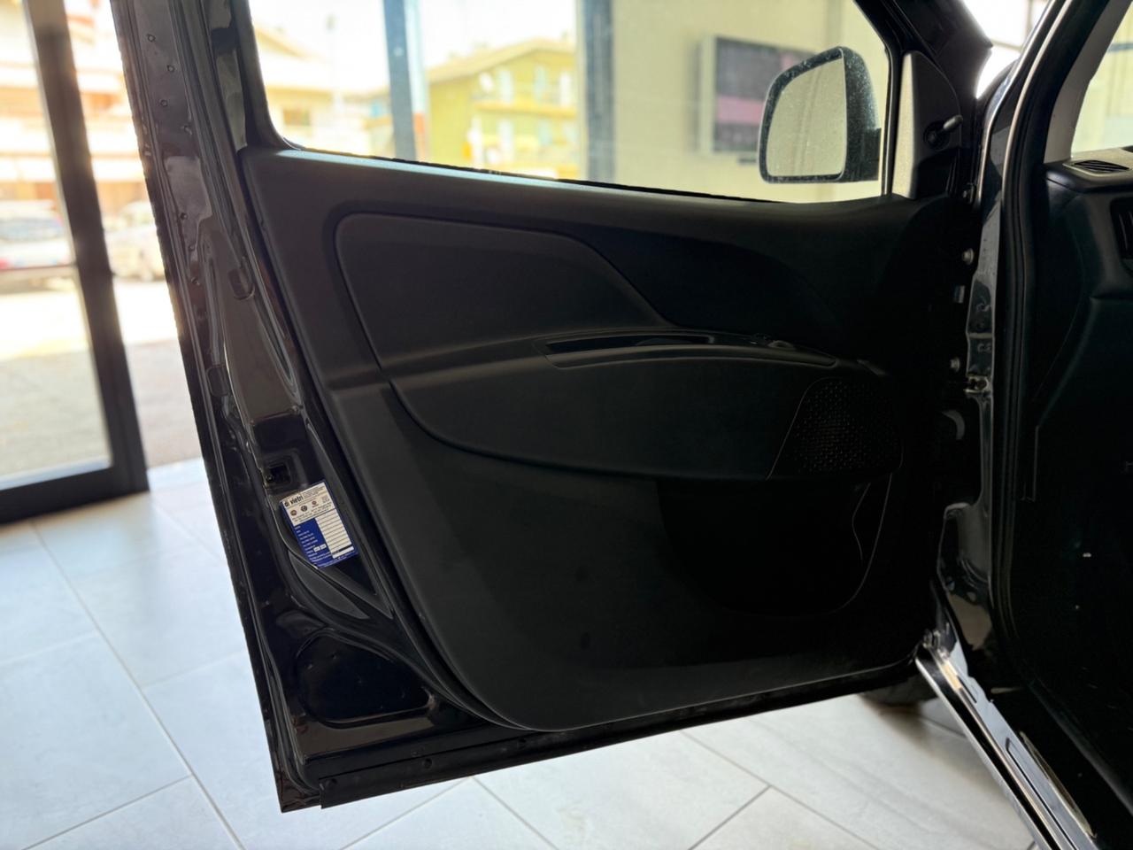 Fiat Doblò 1.4 T-Jet Natural Power PC-TN Cargo Lamierato SX