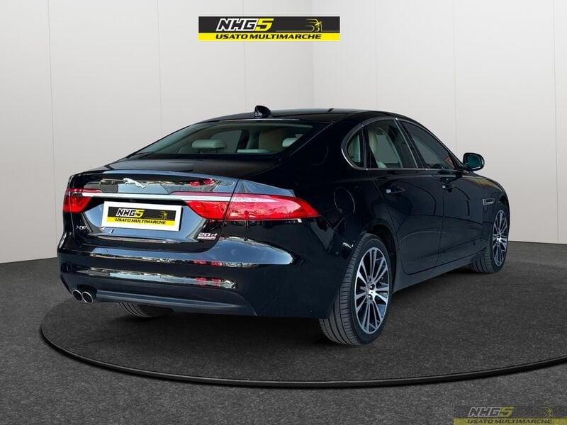 Jaguar XF 2.0 D 180 CV AWD aut. Prestige