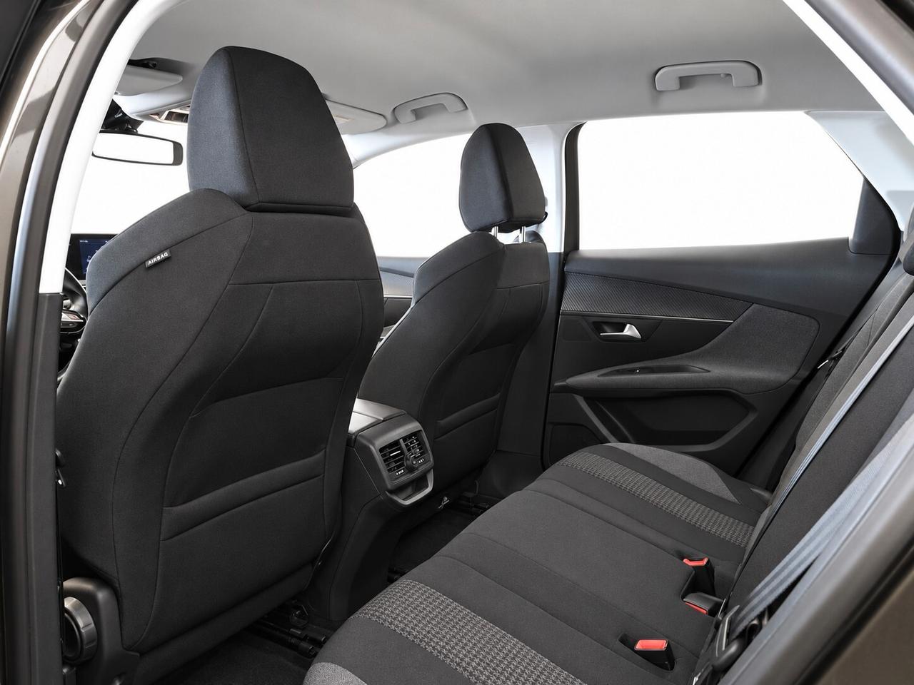 Peugeot 3008 BlueHDi 130 S&S Business