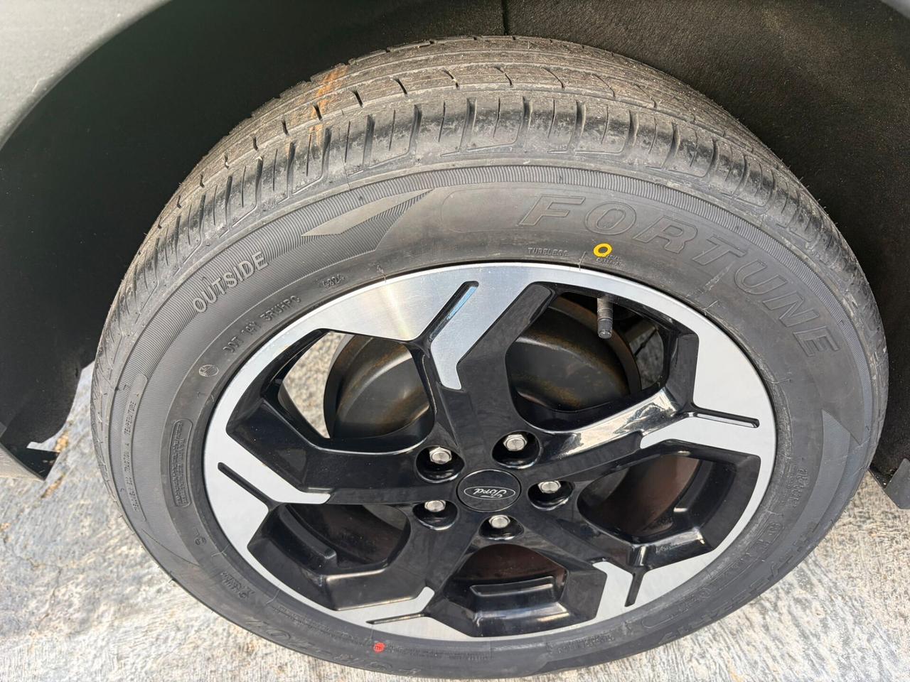 Ford Tourneo Courier FULL