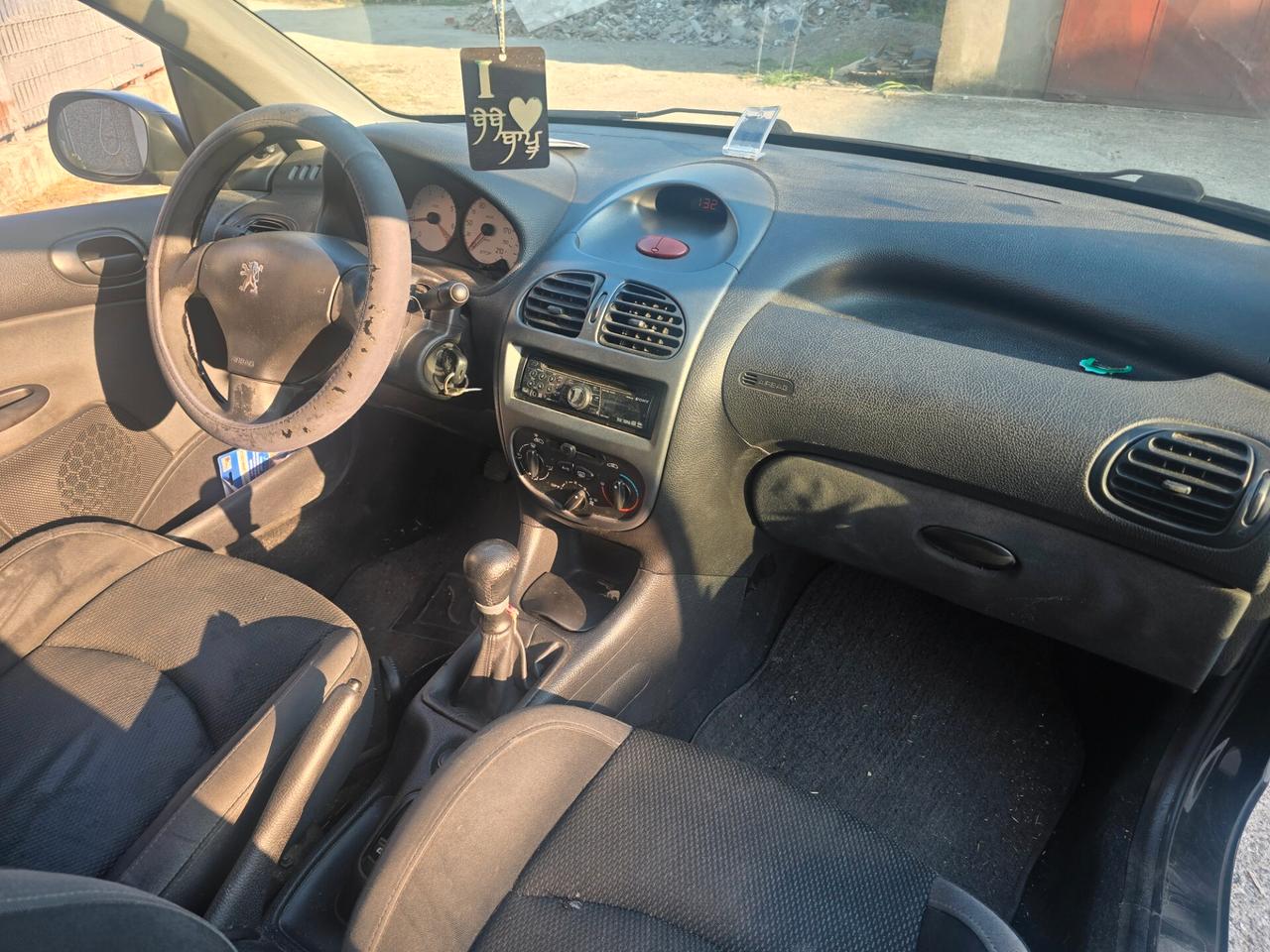 Peugeot 206 1.4 5p. ONE Line