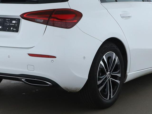 MERCEDES-BENZ A 180 Automatic Progressive Advanced