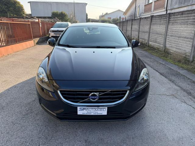 VOLVO V40 D2 2.0 euro 6