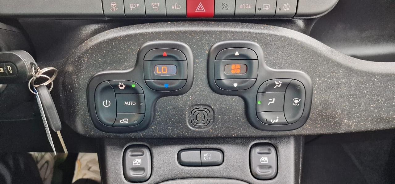 Fiat Panda 1.0 FireFly S&S Hybrid City Cross