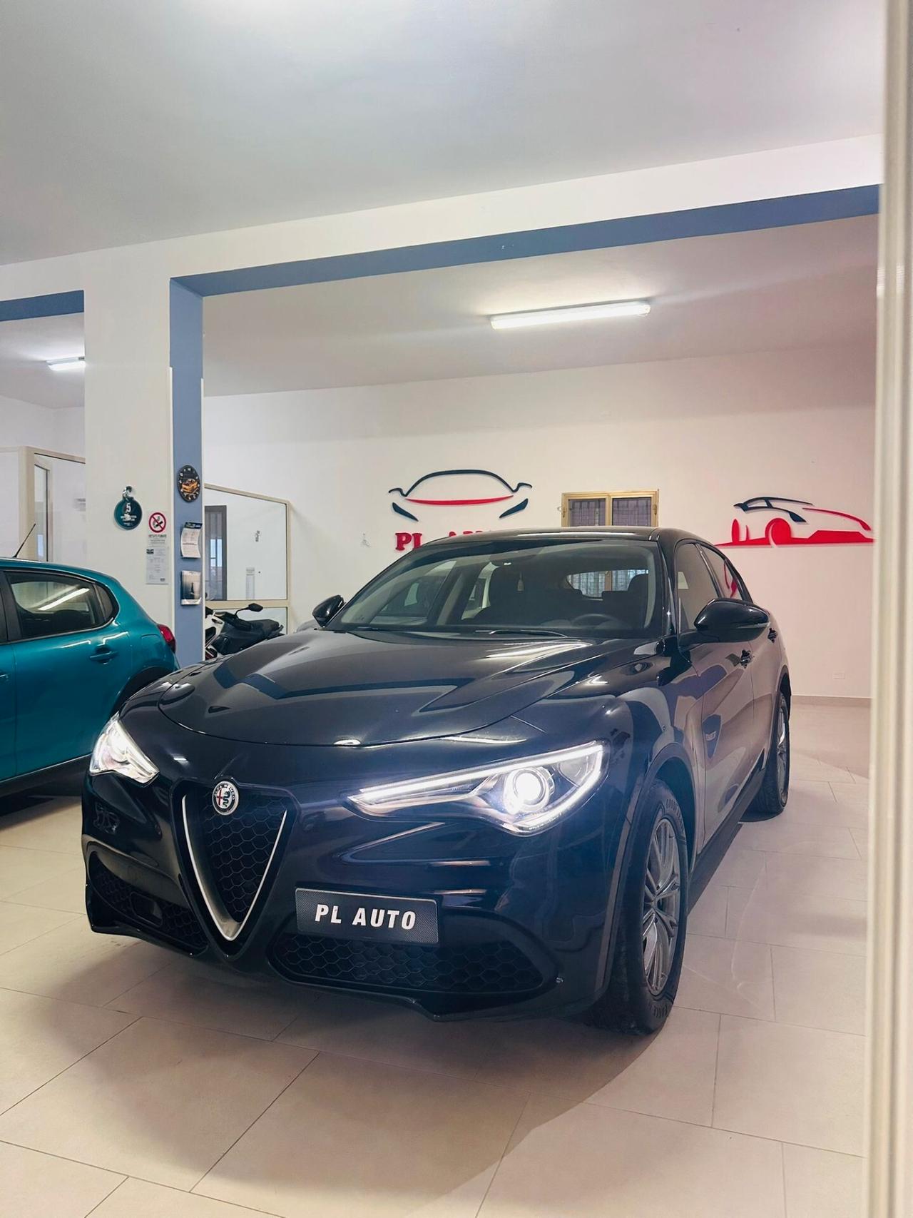Alfa Romeo Stelvio 2.2 Turbodiesel 190 CV AT8 RWD Executive