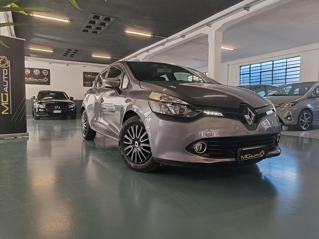 Renault Clio 1.2 75CV 5 porte Wave