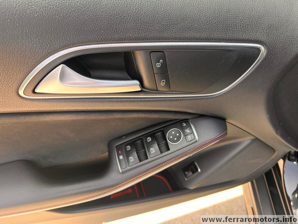 Mercedes GLA 45 AMG 4Matic a soli 349 euro al mese