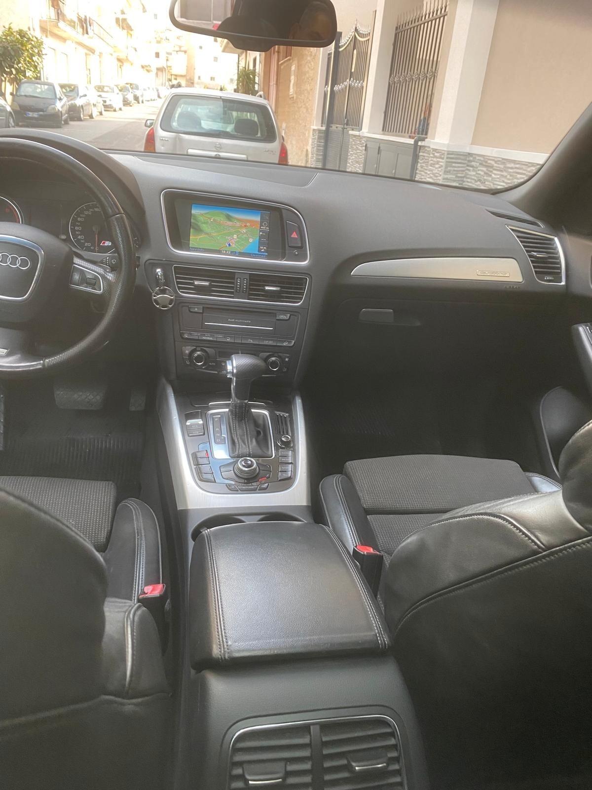 Audi Q5 3.0 V6TDI S-LINE TETTO FULL-LED