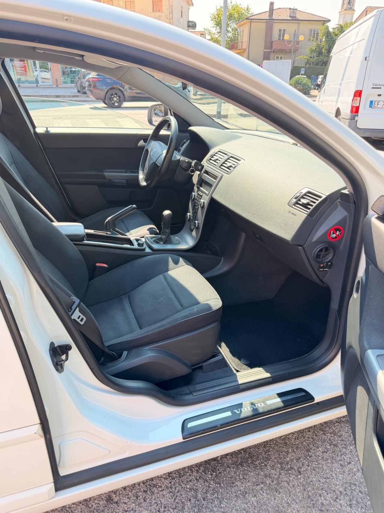 Volvo V50 1.6D 2011 km188mila o.k. neopatentati pronto uso