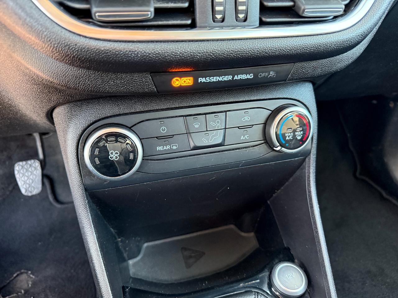 FORD FIESTA ANNO 10/2017 1.1 BENZINA 86 CV