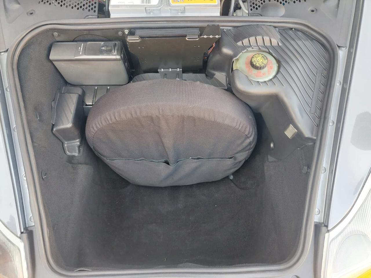 Porsche Boxster 2.7i 24V cat