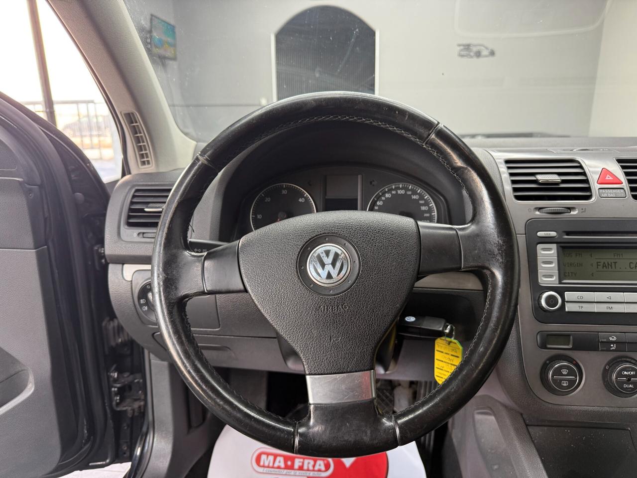 Volkswagen Golf 1.9 TDI 3p. Sportline