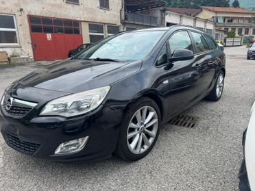 Opel Astra 1.7 CDTI 125CV Sports Tourer Cosmo