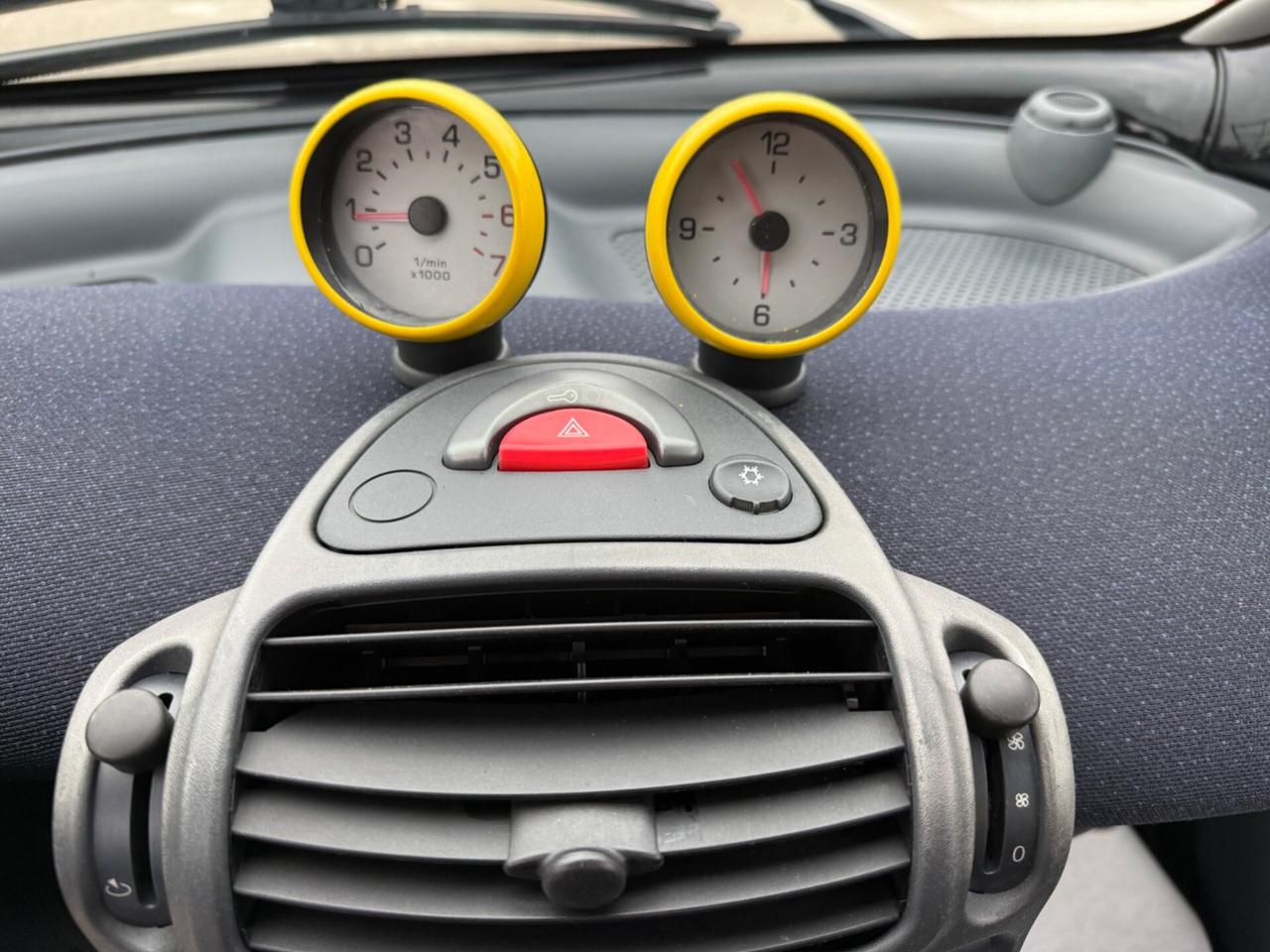 Smart ForTwo 700 cabrio pure (45 kW)