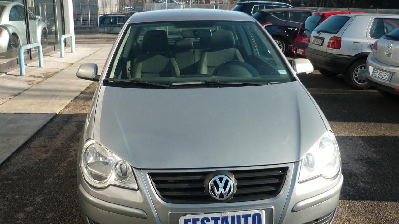 Volkswagen Polo 1.2 5p. Trendline