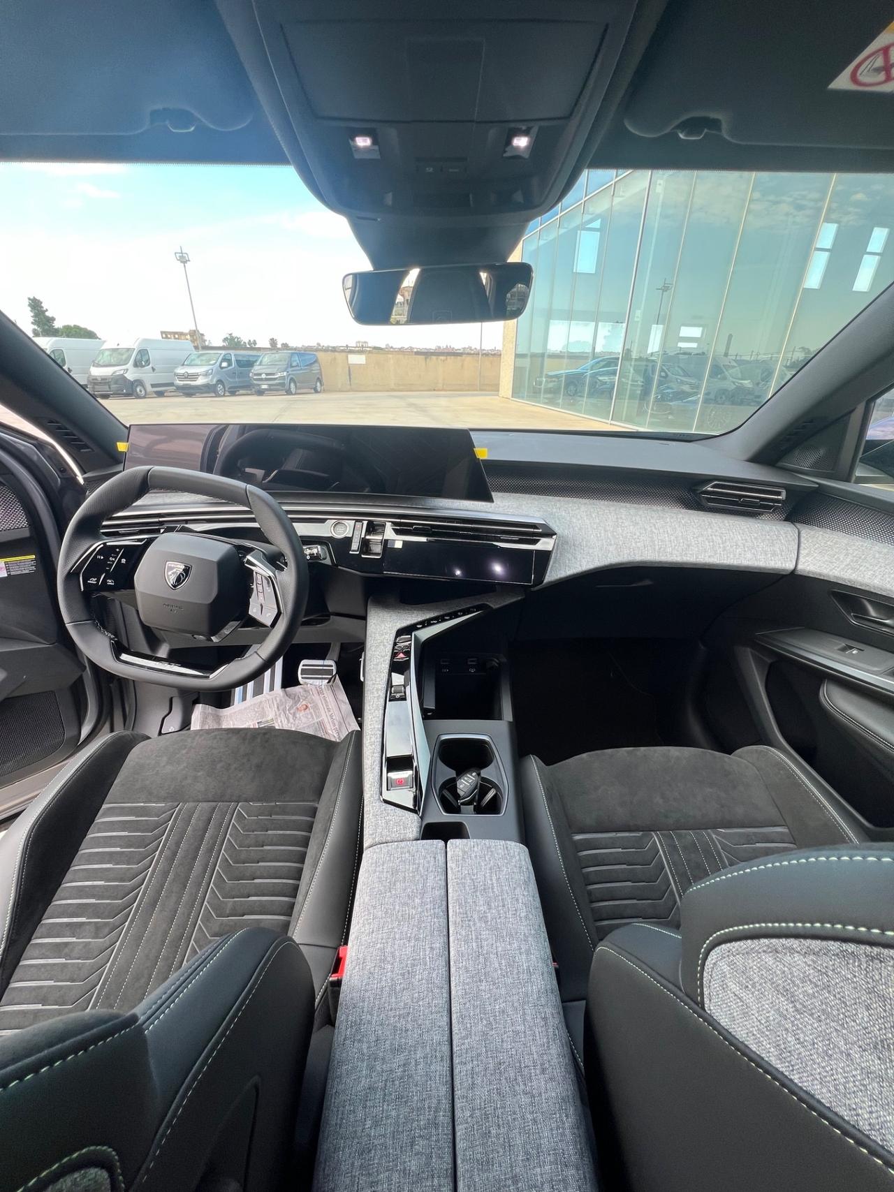 Peugeot 5008 Hybrid 145 e-DCS6 GT Exclusive - 7 posti - possibilità noleggio no scoring
