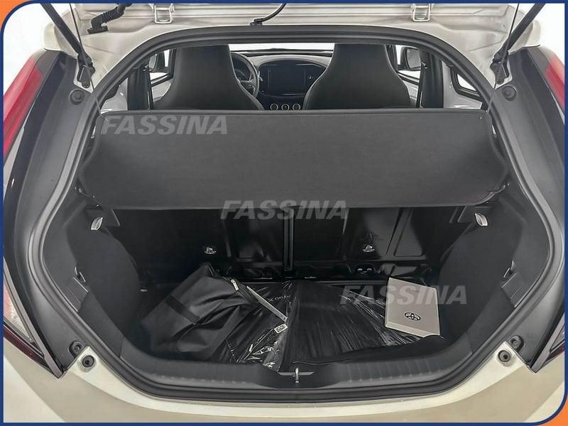 Toyota Aygo X Aygo X 1.0 VVT-i 72 CV 5 porte Active