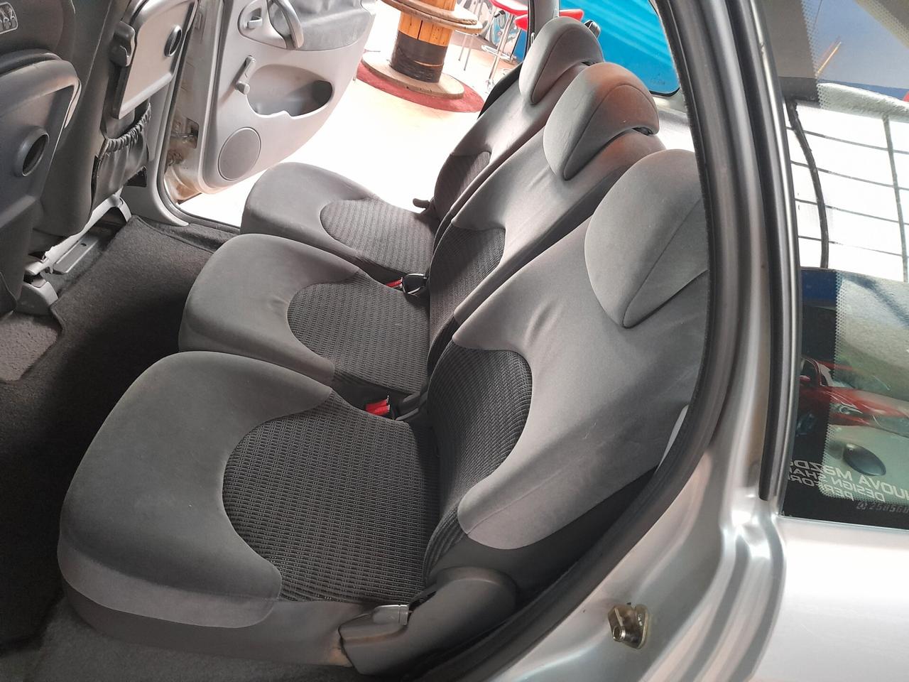 Citroen Xsara Picasso 1.6 16V Elegance Bi Energy G