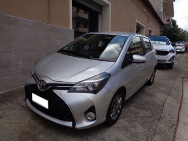 TOYOTA YARIS 1.4 D LOUNGE (FINANZIABILE)