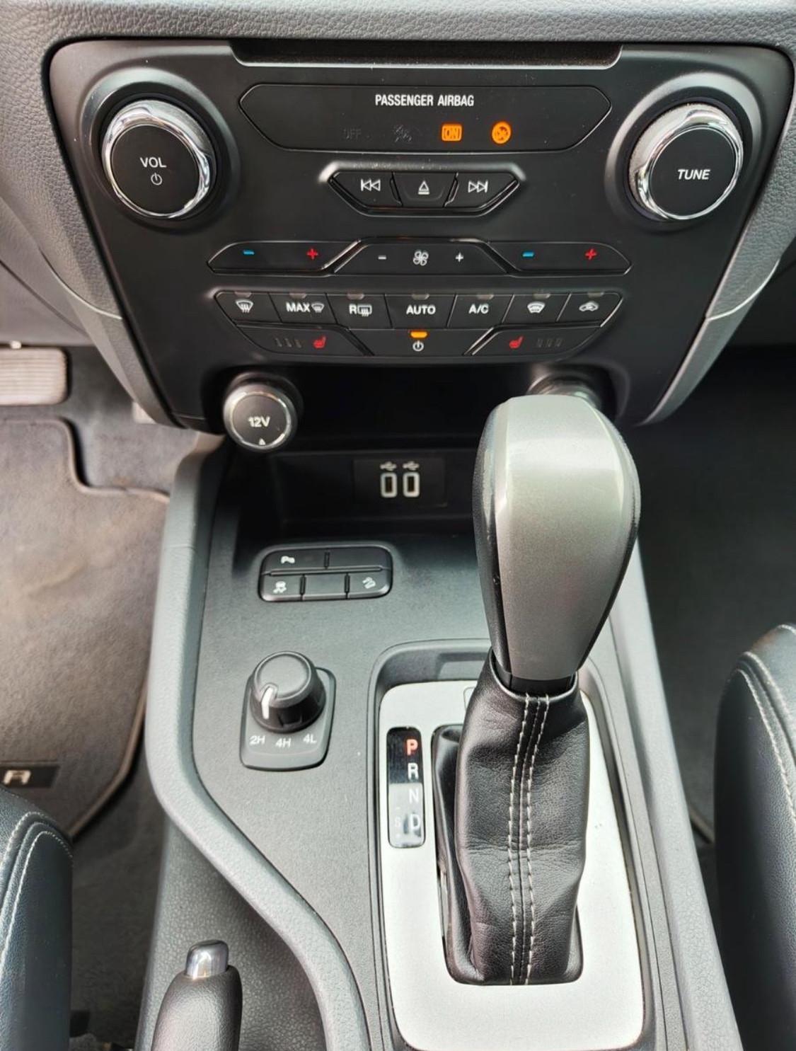 Ford Ranger 3.2 TDCi aut. DC Limited 5 posti