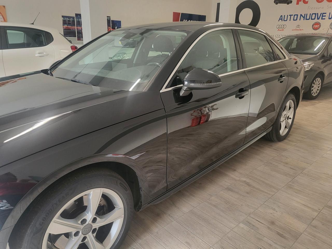 Audi A4 35 TDI/163 CV S tronic Business