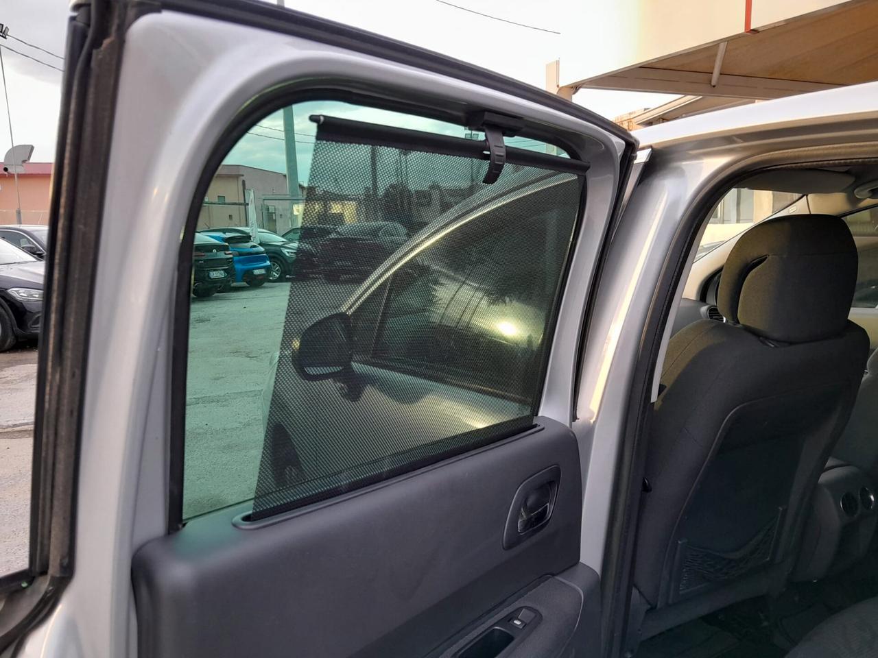 Peugeot 3008 1.6 HDi 115CV Active