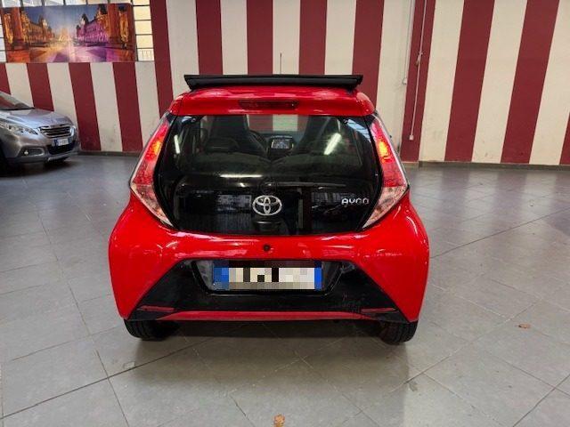 TOYOTA Aygo 1.0 VVT-i 69 CV 5 porte x-wave