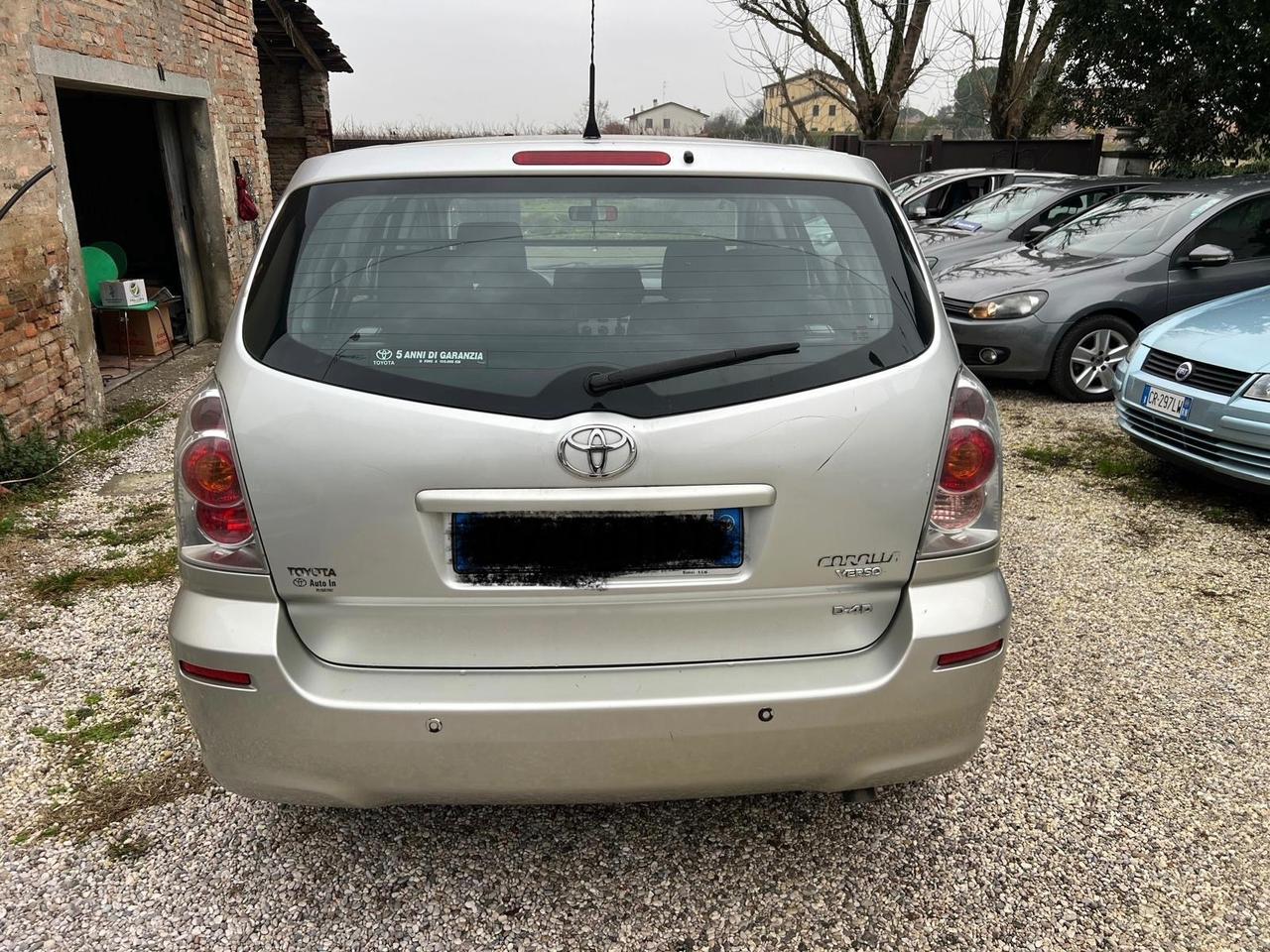 Toyota Corolla Verso 2.2 16V D-4D