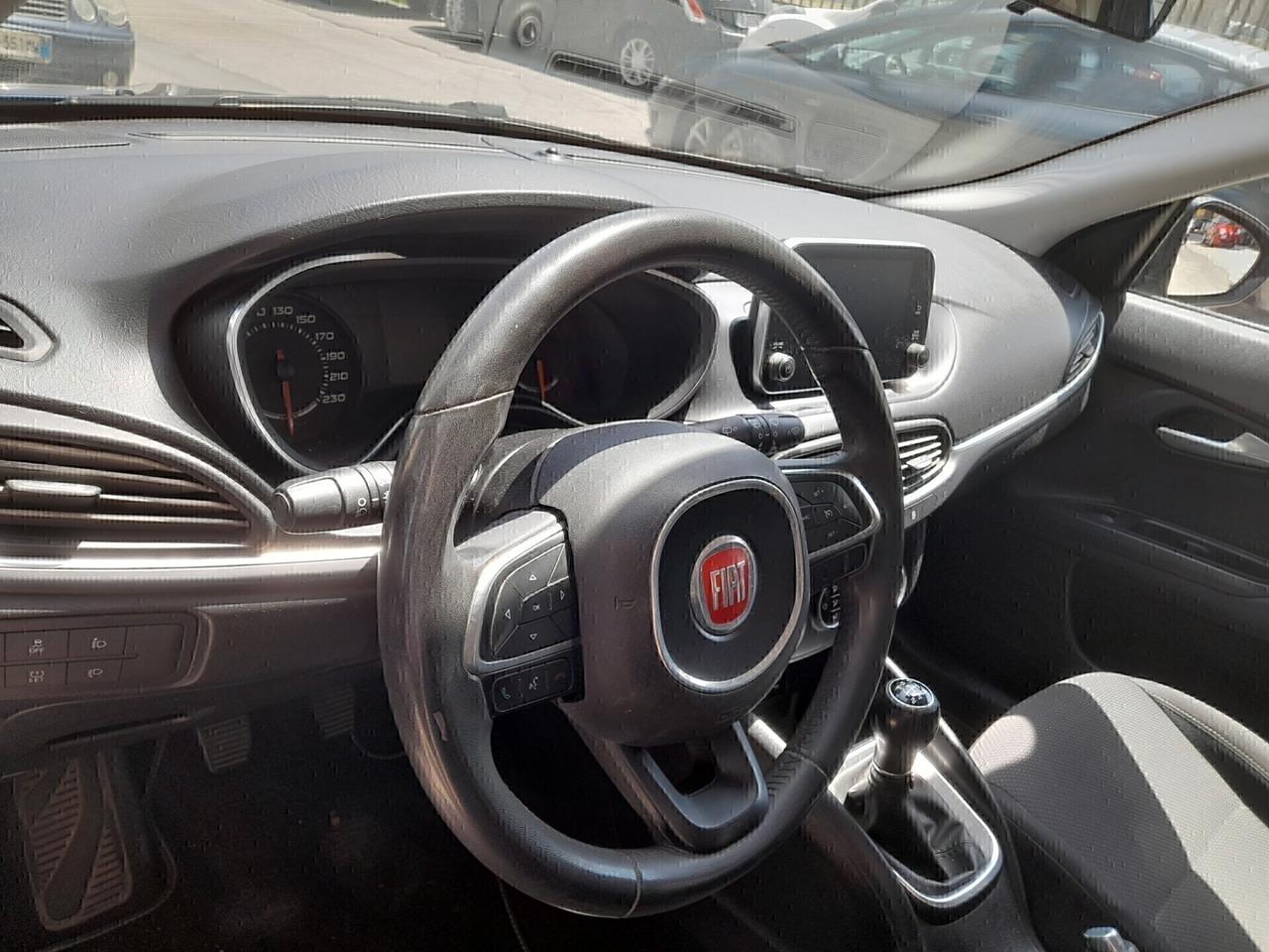 Fiat Tipo 1.3 Mjt 4 porte Lounge