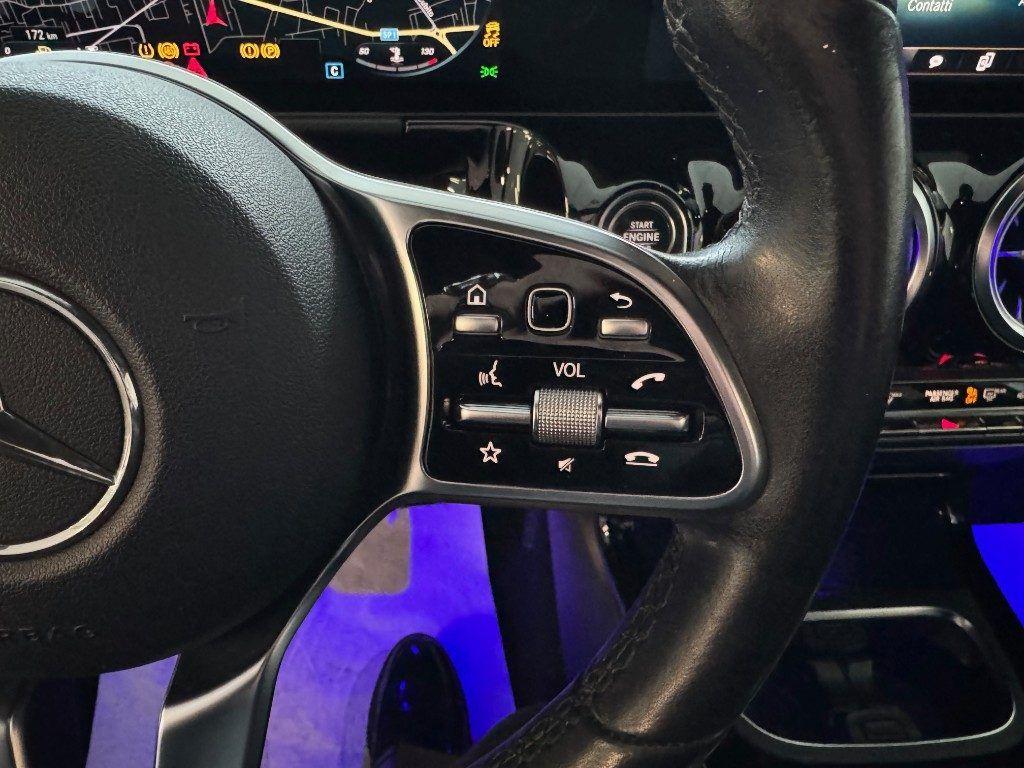 Mercedes-Benz B 180 d Sport Plus Cockpit Night led Full Opt