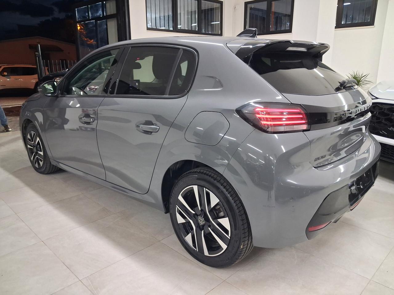 Peugeot 208 Hybrid 110 e-DCS6 5 porte Allure