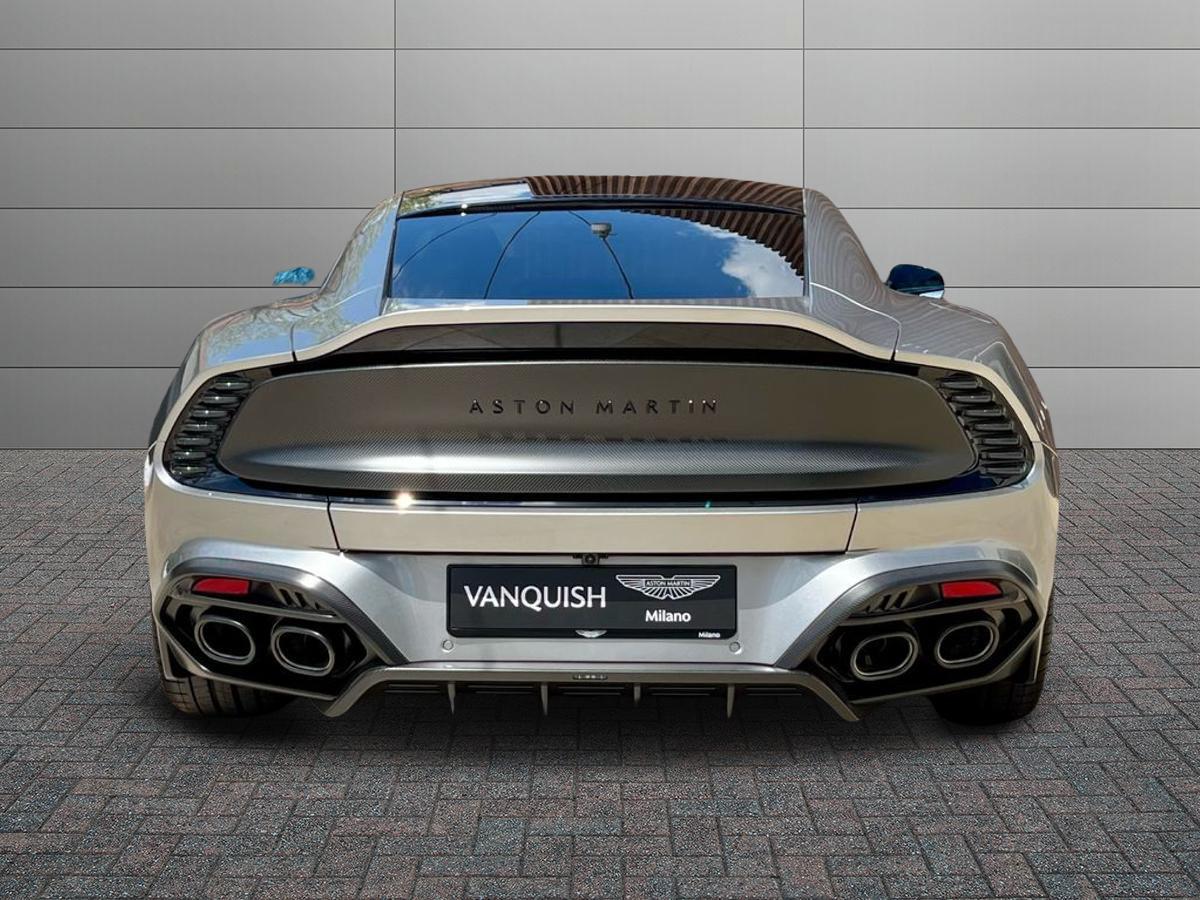 ASTON MARTIN VANQUISH