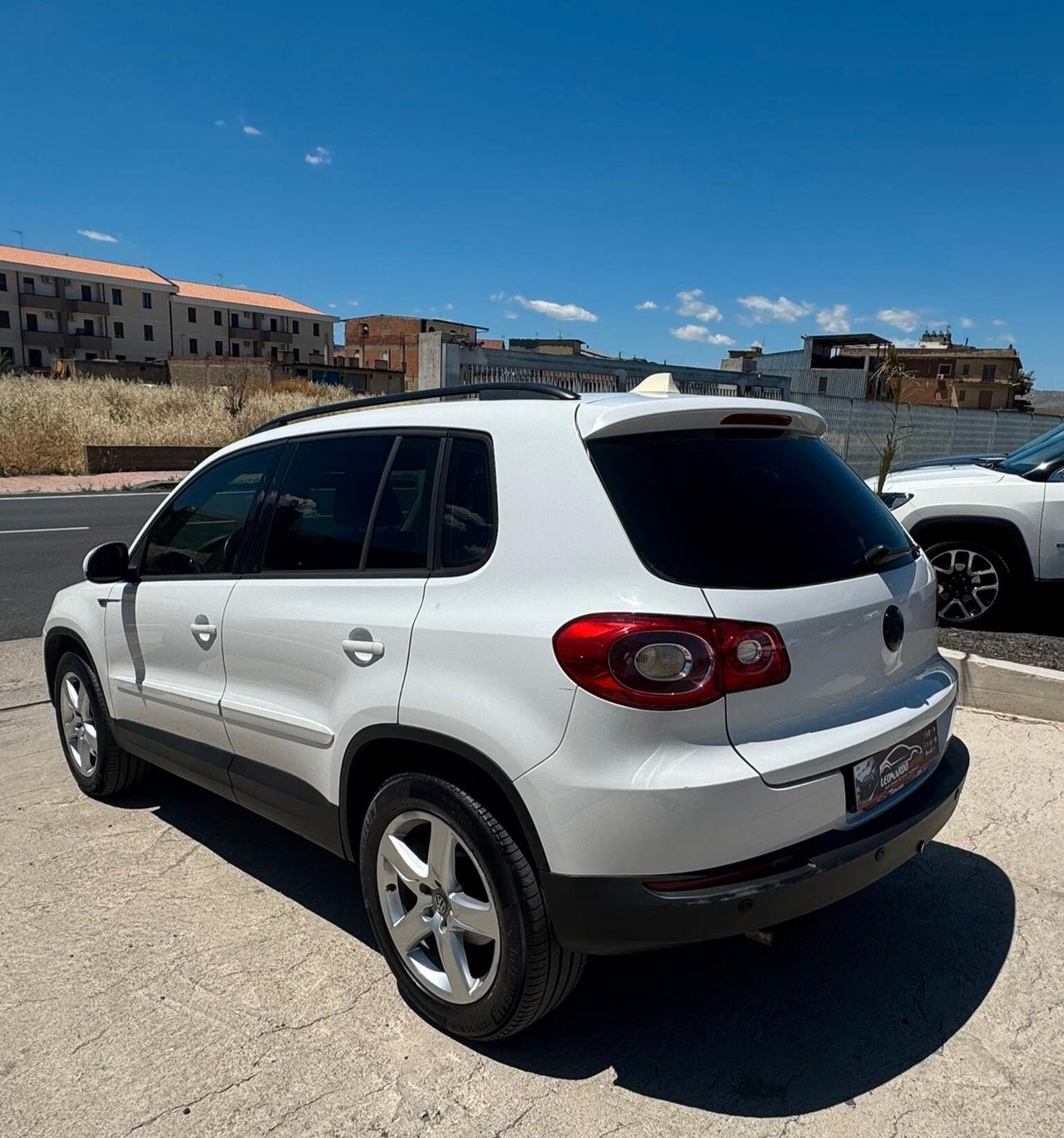 Volkswagen Tiguan 2.0 TDI DPF 4MOTION DSG R-Line