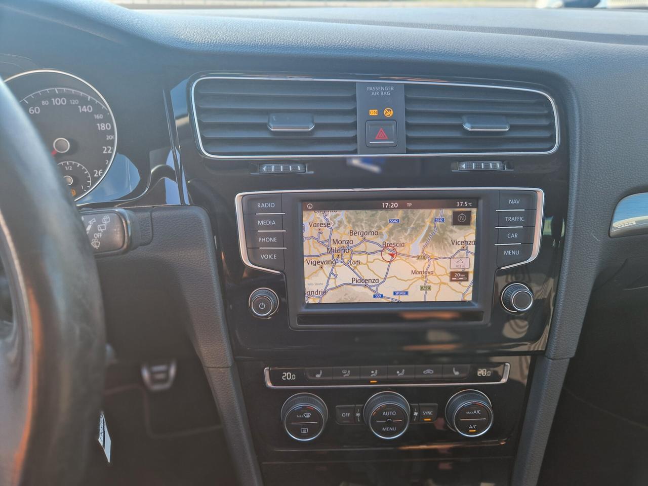 Volkswagen Golf 1.6 TDI 115 CV 5p. Business BlueMotion Technology