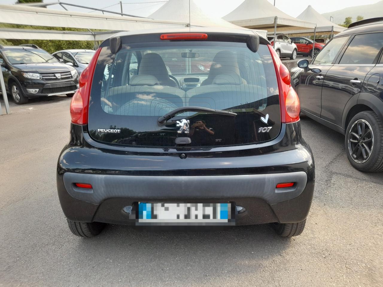 Peugeot 107 1.0 68CV 5p. Sweet Years