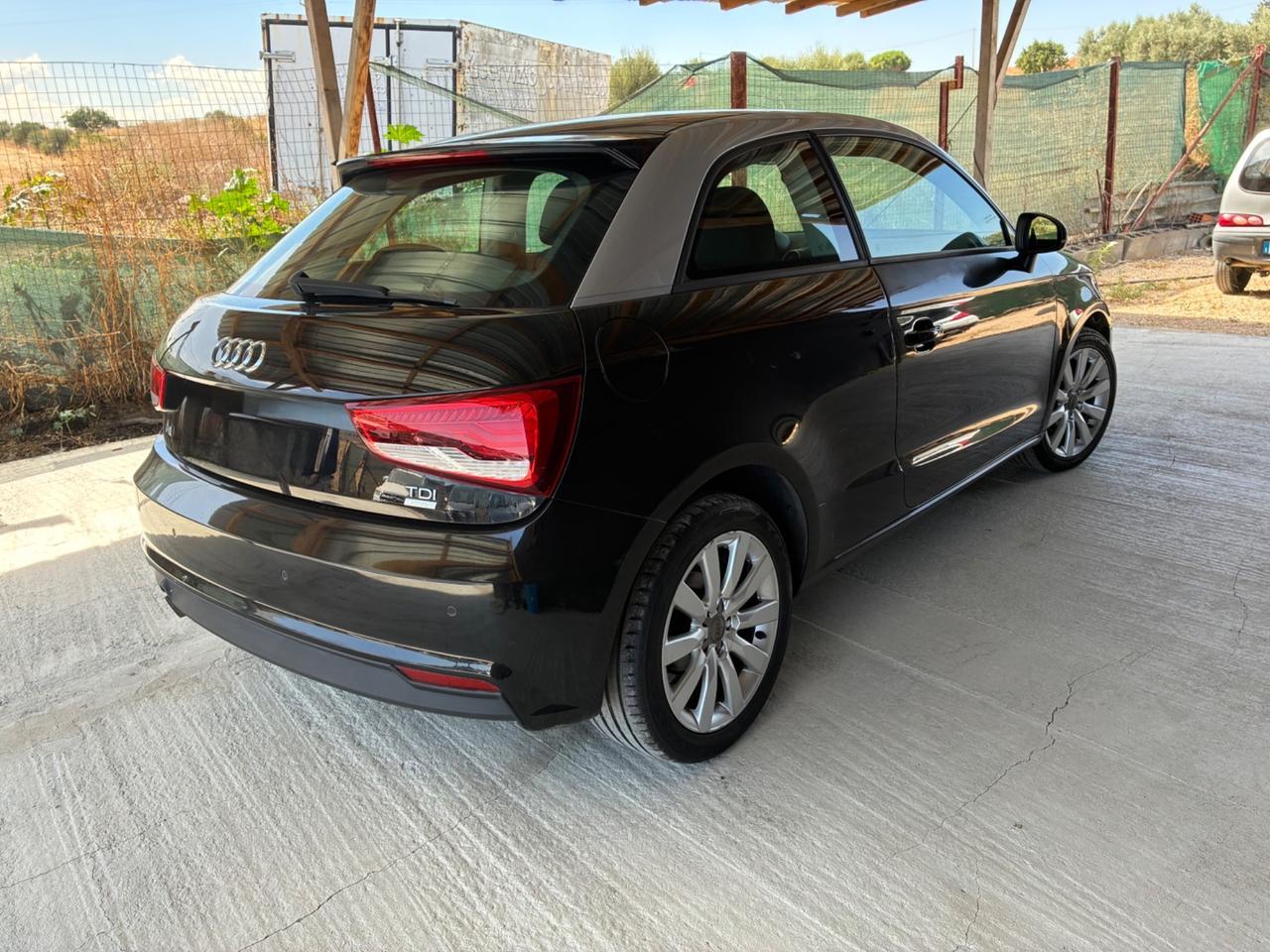 Audi A1 1.4 TDI S tronic Metal plus